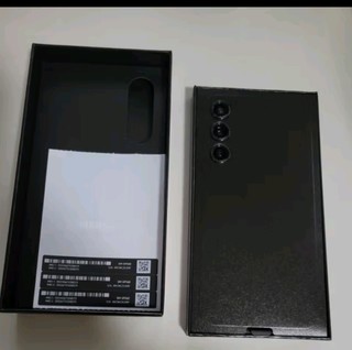 三星 SAMSUNG Galaxy S23+ 第二代骁龙8移动平台 120Hz高刷 8GB+512GB 悠远黑 5G长续航游戏手机