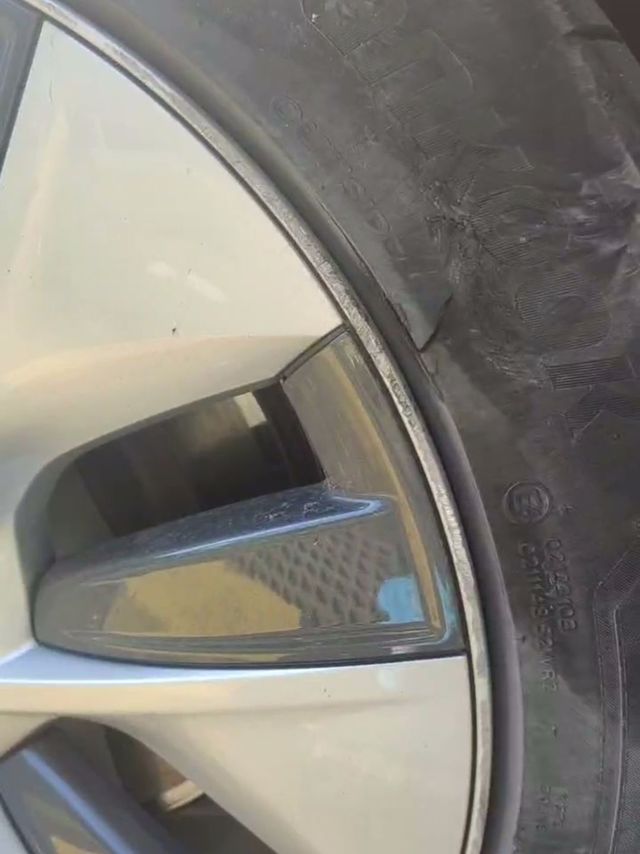 5.3万公里换胎；还是选了特斯拉Model Y韩泰