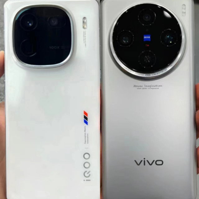 直屏党的福音：vivo X100s与iQOO 12深度对比