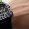 这一块儿小手表十年都不用换电池！卡西欧腕表戴着好看，价格还便宜。