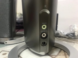 ￼￼漫步者（EDIFIER） R26T 2.0电脑音响音箱 台式机笔记本桌面音响 哑黑色￼￼