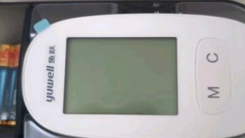 鱼跃血糖仪580，让糖尿病患者轻松掌握健康密码！