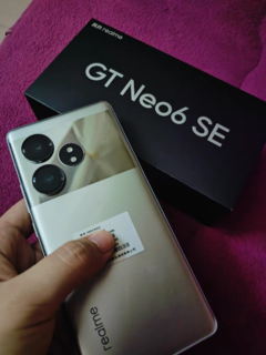 realme真我GT Neo6 SE第三代骁龙7+旗舰芯官方正品学生ai电竞游戏5G拍照手机