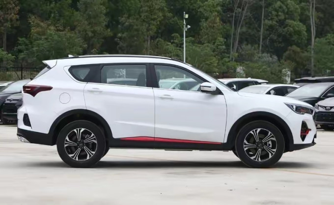 落地10万买suv,我推荐这的3台,1.5t爆188马力,空间大配置高