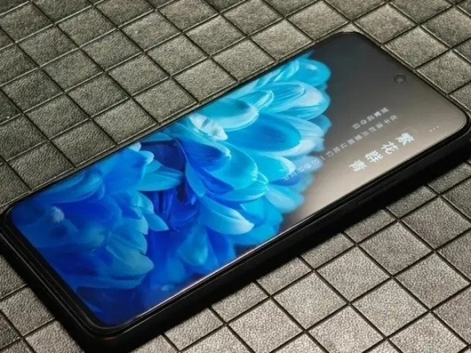 荣耀play8t手机怎么样 荣耀plya8t是荣耀公司旗下的热销千元机,定价仅