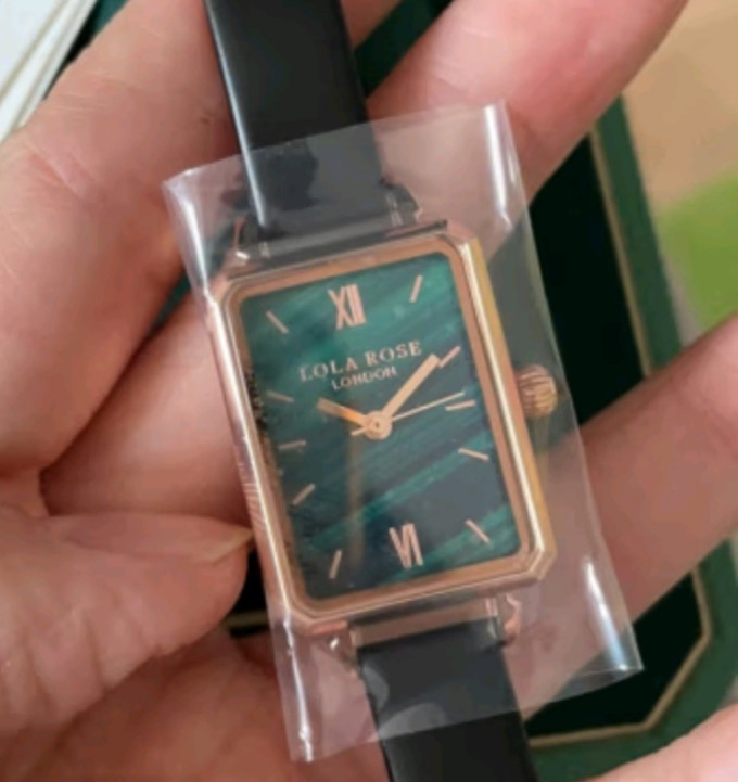 2024-05-20 21:44:10京东lolarose罗拉玫瑰汤唯同款经典小绿表手表