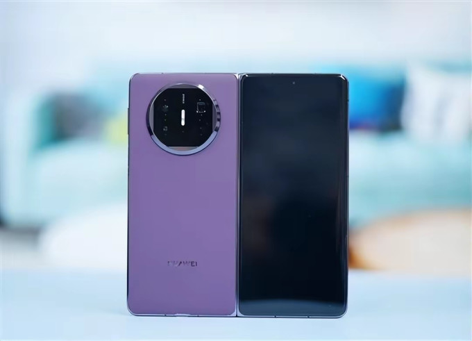 仅是mate70!曝华为mate x6将于下半年发布:目标最强折叠旗舰