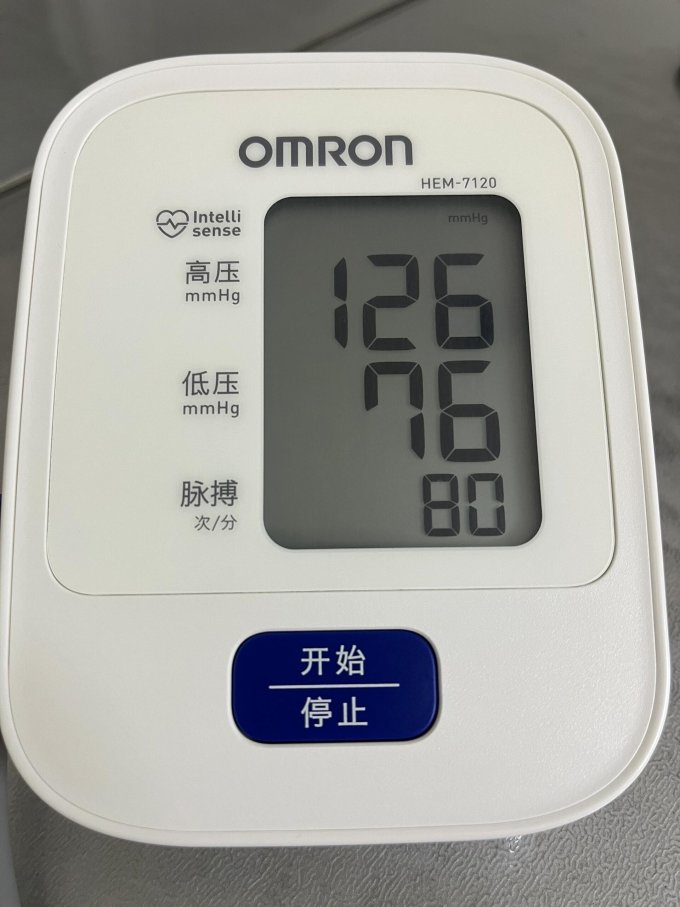 新换的血压仪有使用欧姆龙的吗