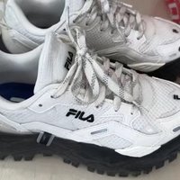 踏上时尚舒适之旅：斐乐(FILA) FUSION潮牌硬糖鞋