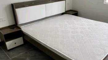 耿爱浩轩床实木床双人床单人床软包现代简约主卧大床民宿床 单床 1.8*2米
