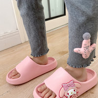 粉粉嫩嫩的拖鞋好可爱！