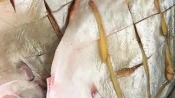 ￼￼翔泰 冷冻海南金鲳鱼1.2kg /3-4条  海鱼  生鲜鱼类  海鲜水产