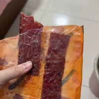 美珍香金尊烧烤猪肉：新加坡风味肉食零食的巅峰之作