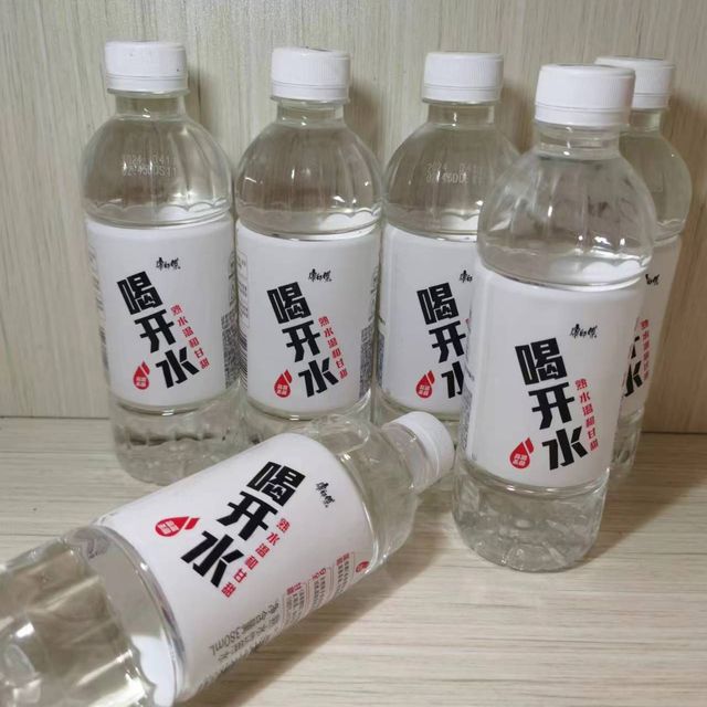 康师傅竟然出了矿泉水！