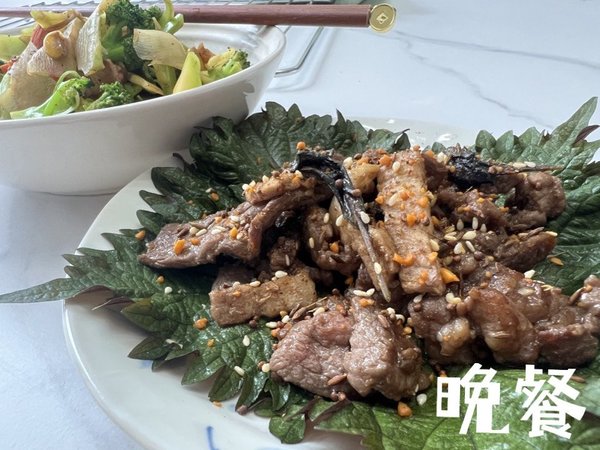 因为烧烤料太好吃，我连续吃了三顿烤肉…