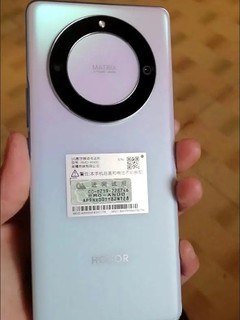 荣耀X40 120Hz OLED硬核曲屏 5100mAh 快充大电池 7.9mm轻薄设计 5G手机 8GB+128GB 彩云