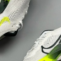 Nike ZoomX Vaporfly NEXT%3：新手跑步者的减震利器