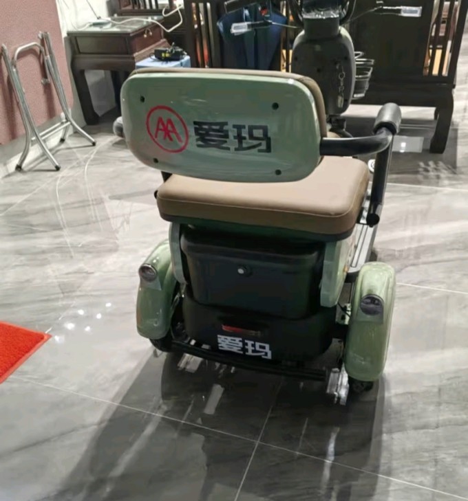 爱玛电动车72v45a报价图片