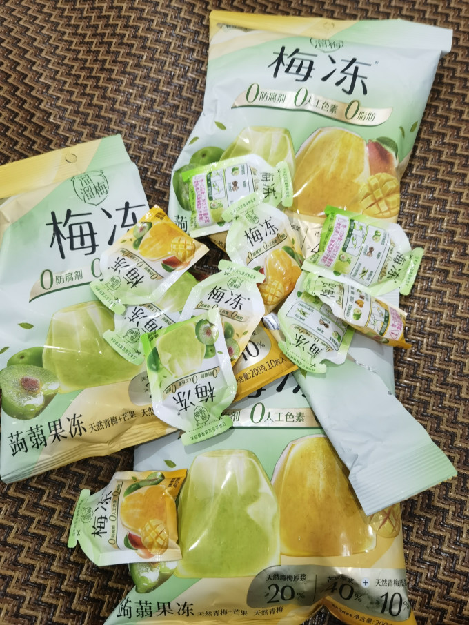 溜溜梅青梅梅冻还是冰的好吃