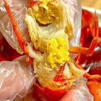 龙虾虾黄能吃吗？多了解对身体有好处！