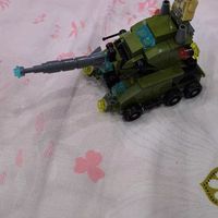 坦克军事系列- 男孩积木拼装汽车模型