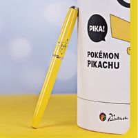 毕加索钢笔皮卡丘宝可梦卡通联名三年级练字笔礼盒