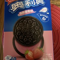 3.45元在线下商超里买了一盒奥利奥97g的清新草莓味夹心饼干