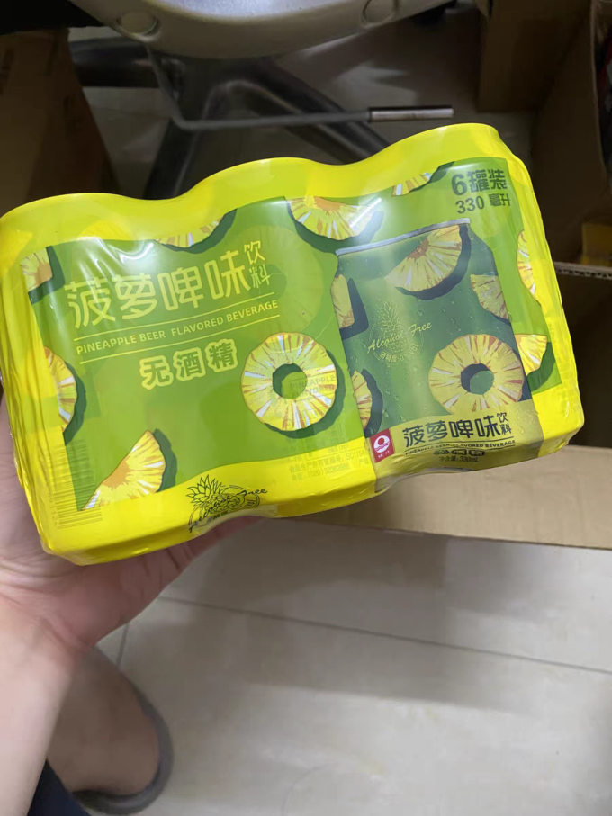 菠萝啤我选珠江的!最好喝!没有第二个