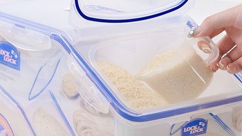 乐扣乐扣塑料储物米箱HPL510：家庭储米好选择