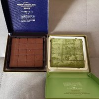 ROYCE若翼族生巧克力是日本的一款进口零食，以其高品质的可可豆和独特的制作工艺而备受赞誉