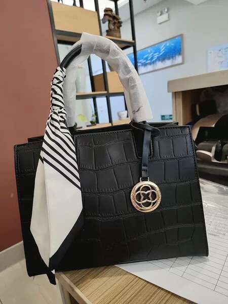 稻草人包包女士新款夏季百搭