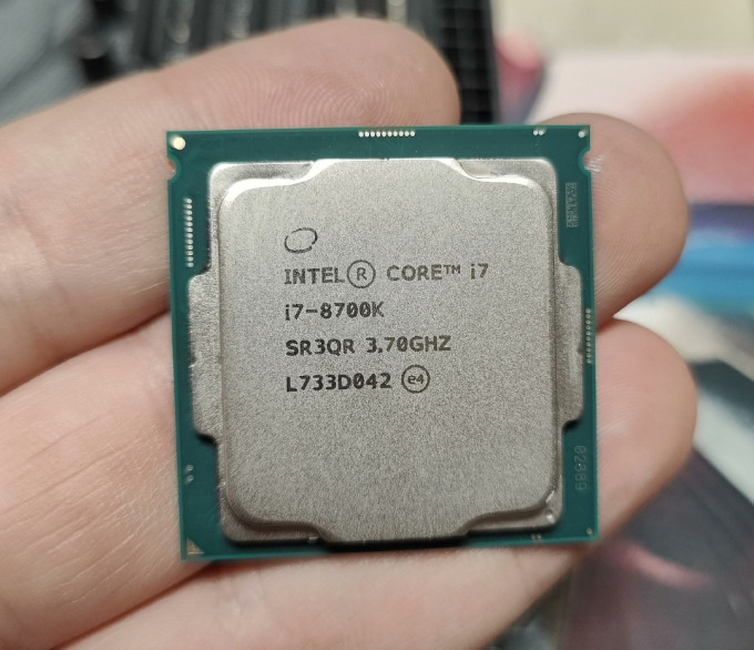 英特尔cpu怎么样 酷睿i5售价再创新低,这回轮到英特尔yes了?