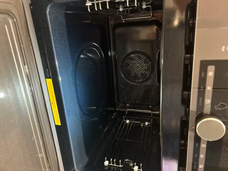 美的GP50微蒸烤炸一体机：厨房神器，四合一功能满足你的所有需求！