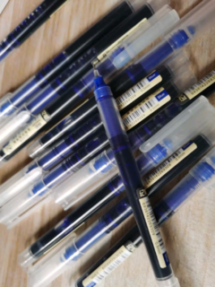 真彩（TRUECOLOR）直液式中性笔0.5mm全针管速干大容量巨能写商务办公走珠签字笔红笔学生文具医护处方笔