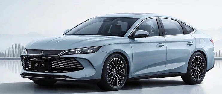 b级车比亚迪秦l,仅卖9.