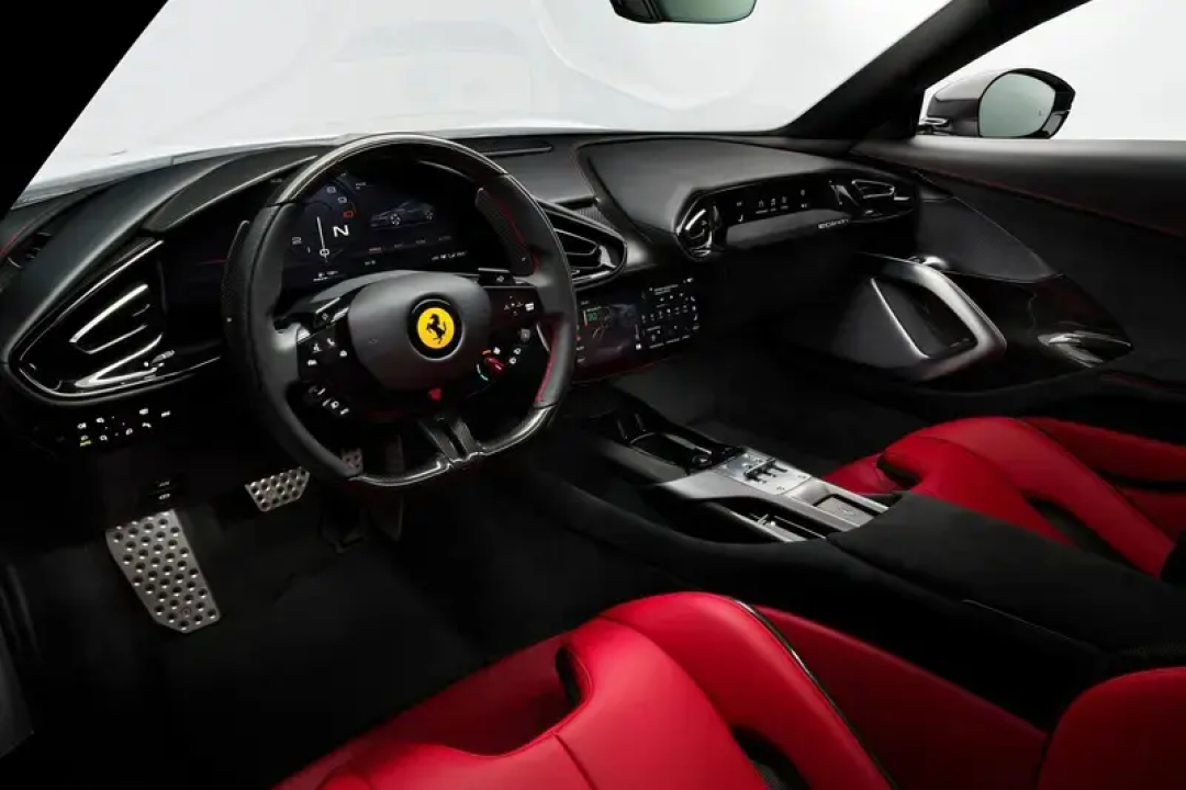 法拉利12cilindri国内首发并公布价格,售价598.8万元起