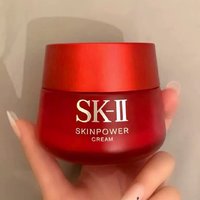 SK-II大红瓶面霜：肌肤的奢华享受