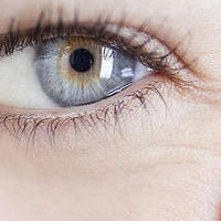 眼角纹很深怎么才能去除？防备14种危害副作用