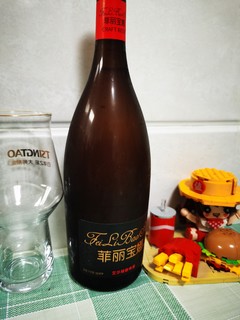 菲丽宝娜啤酒的泡沫也还好