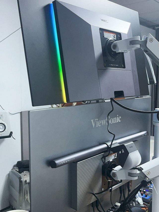 最便宜OLED显示器HKC OG27QK