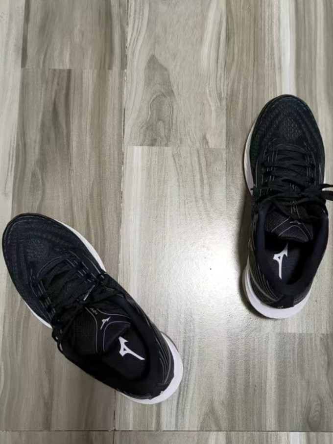 美津浓跑鞋怎么样 第一次尝试的"硬核"好鞋_什么值得买