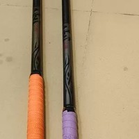 双宝玄图鱼竿手竿是一款超轻超硬的钓鱼竿，其设计精美、性能卓越，深受钓鱼爱好者的喜爱。