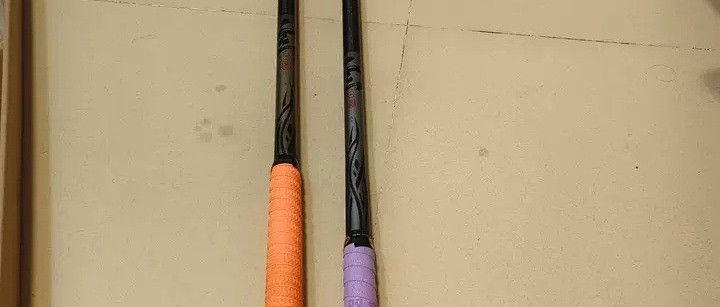 双宝玄图鱼竿手竿是一款超轻超硬的钓鱼竿,其设计精美,性能卓越,深受