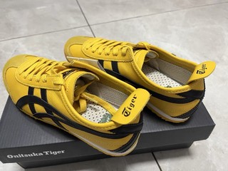 Onitsuka Tiger MEXICO 66™：复古黄色休闲鞋的魅力