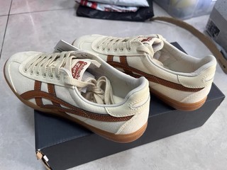 Onitsuka Tiger TOKUTEN经典复古德训鞋：品质与时尚的双重保障