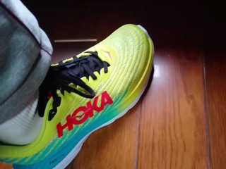 Hoka Mach 5跑鞋