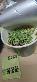 白象香菜面 115g 一桶