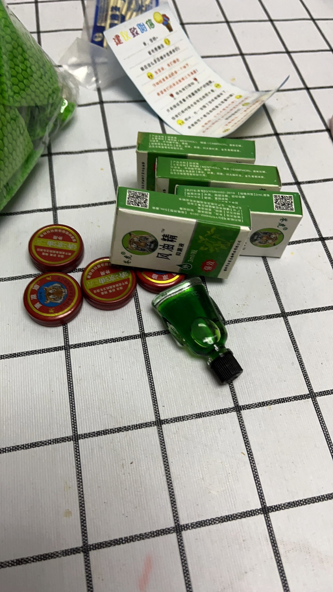 便宜又好用!经典老牌子清凉油提神醒脑又驱蚊