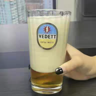 品味卓越，白熊啤酒比利时原装进口啤酒