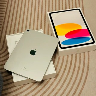 iPad 10